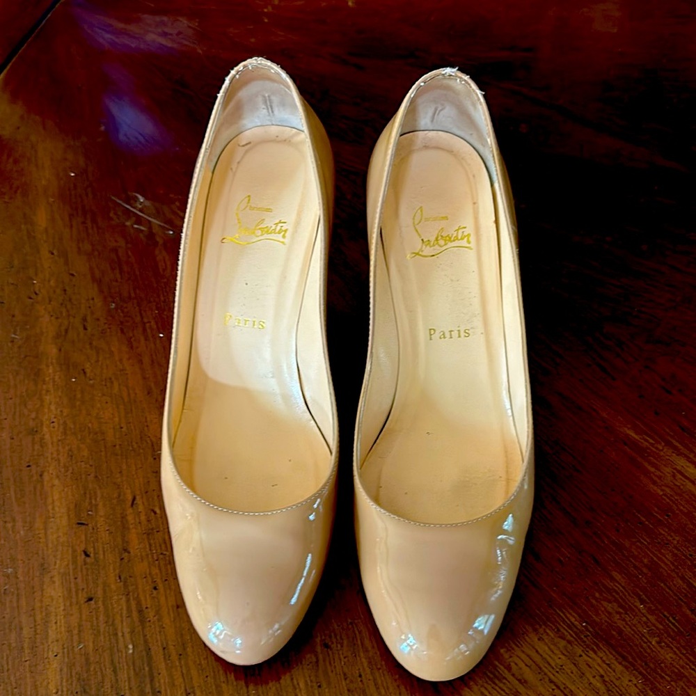 Christian Louboutin Simple Nude Patent Leather 70mm Pumps 39.5/9.5